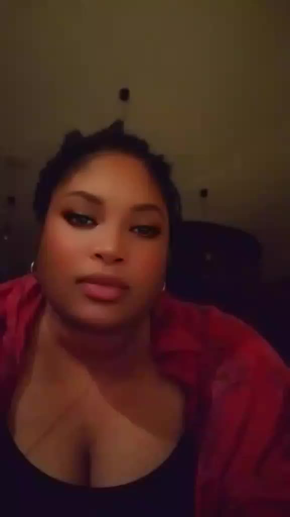 @angela