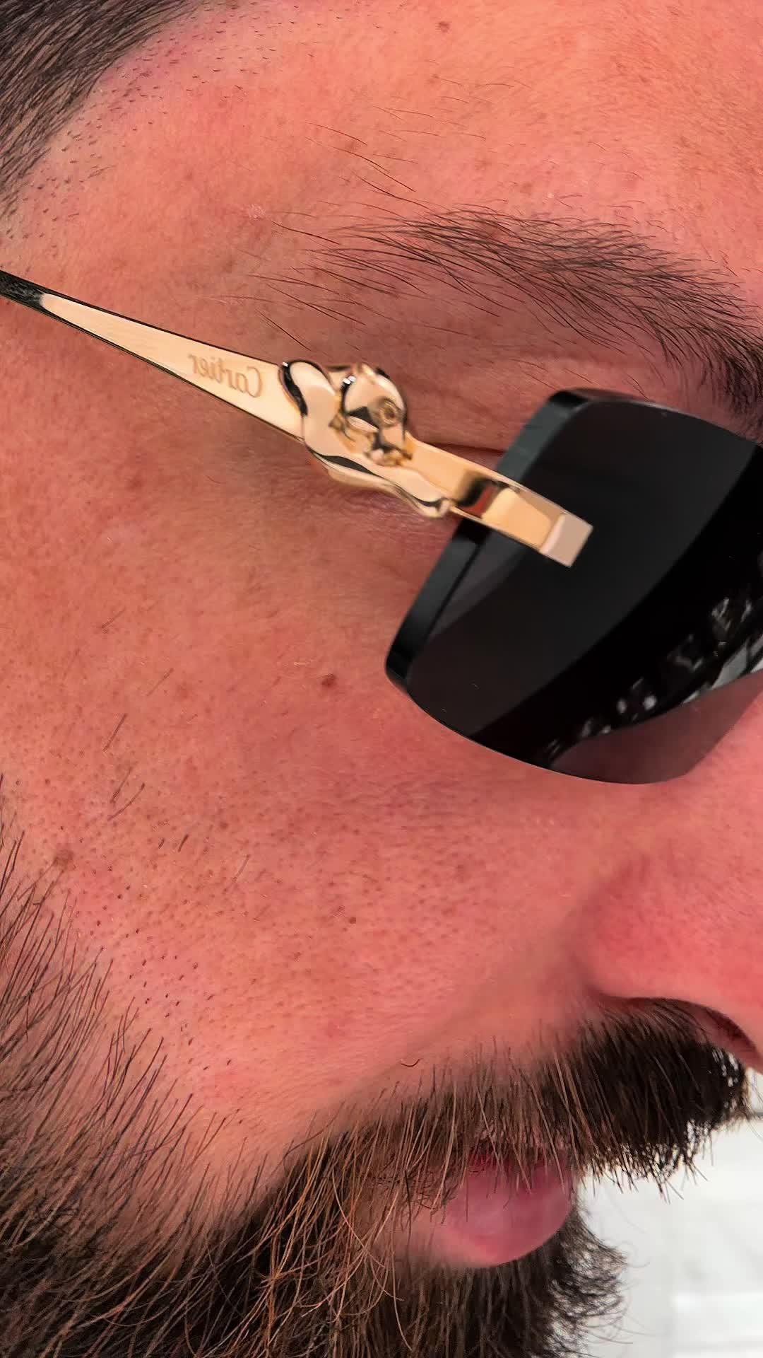 @SunglassUp