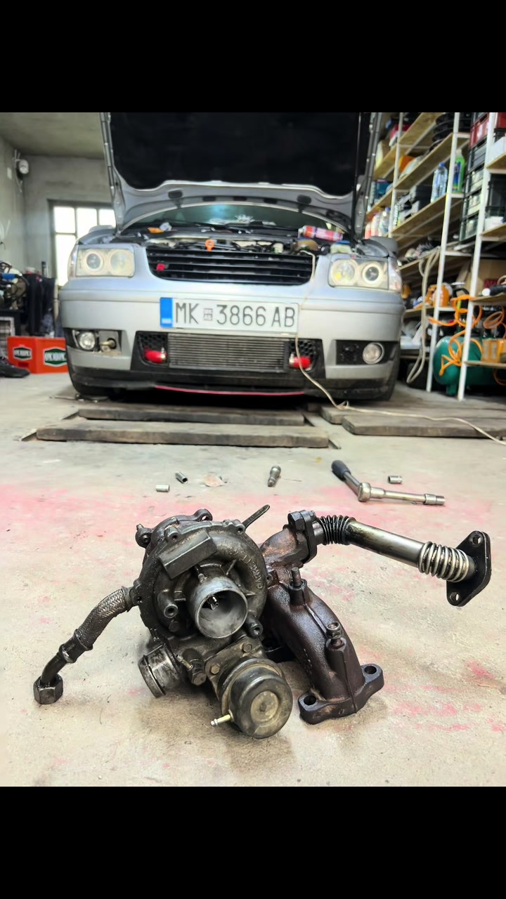 @Nikolovski&rsquo;s garage