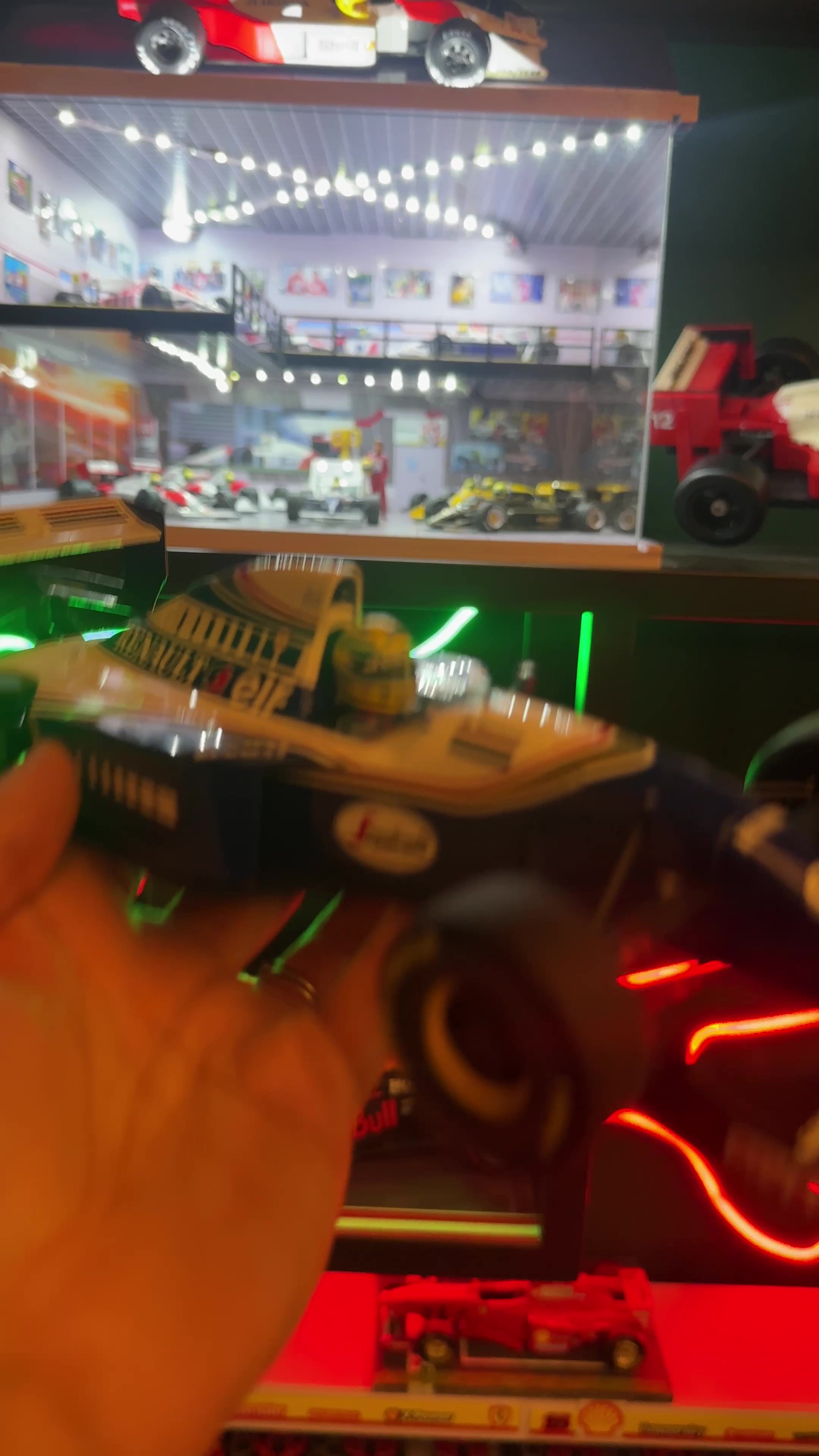 @F1 DIECAST OFFICE