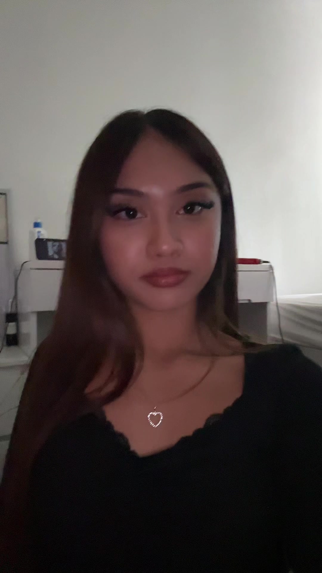 @zyra