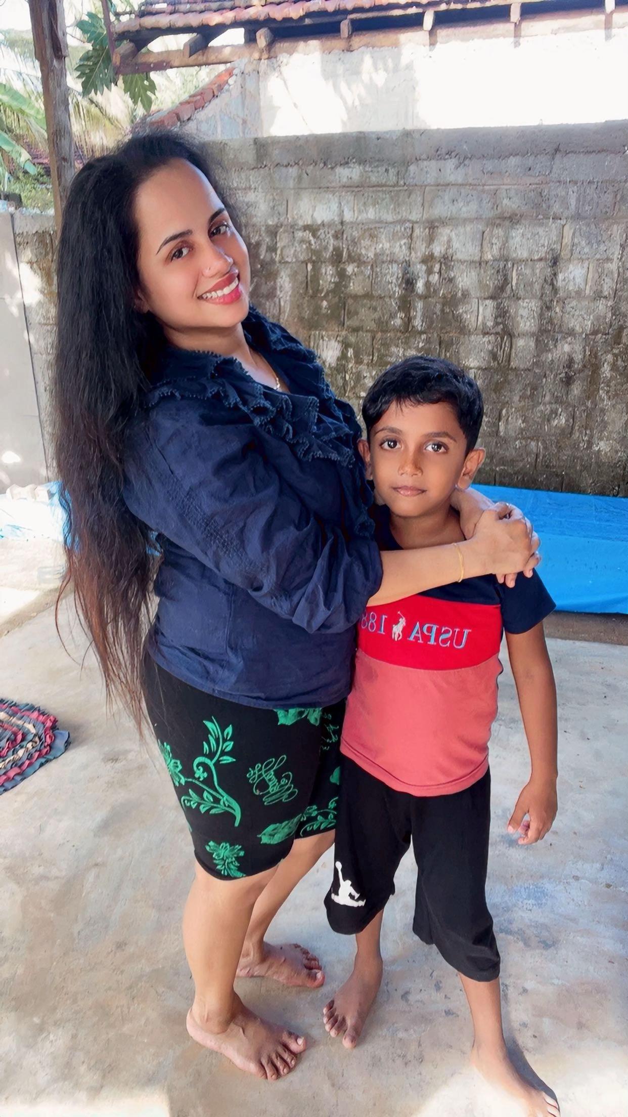 @Kavi  kavi 🇱🇰🥰 🇰🇼