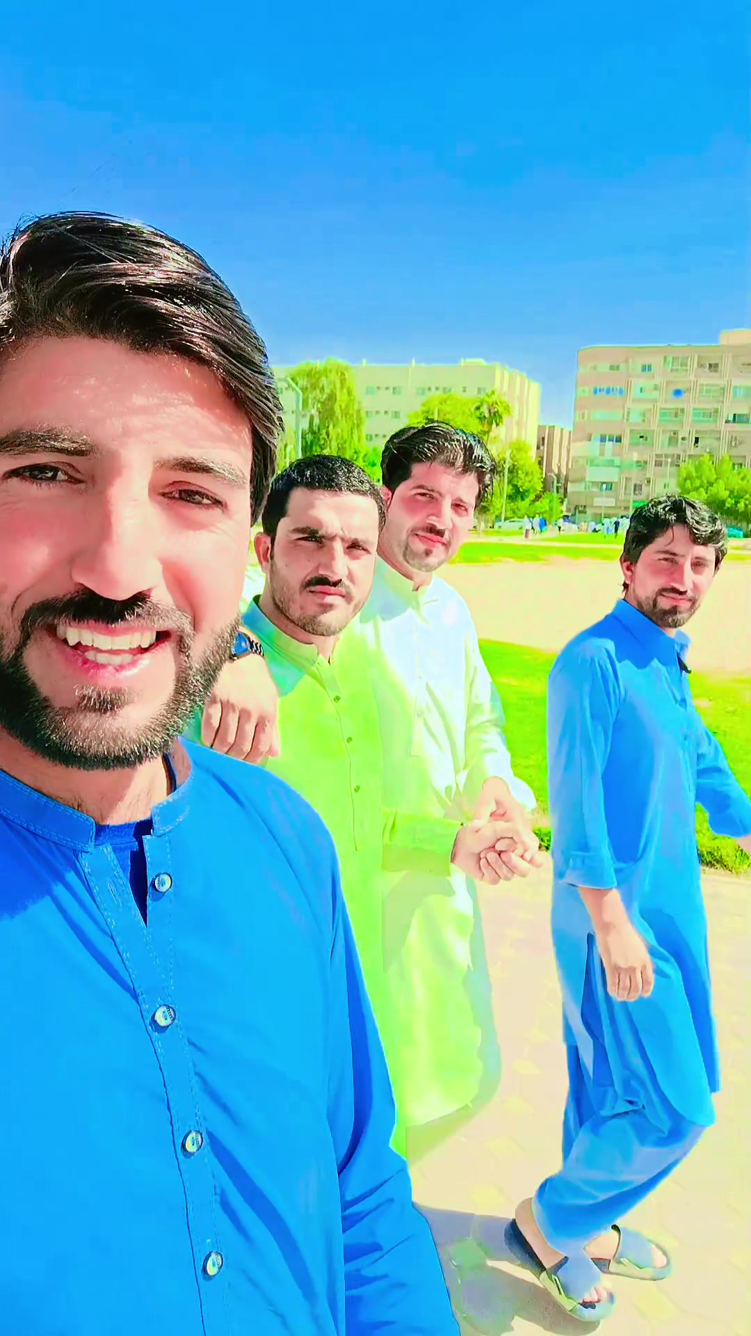 @🇹𝙖𝙢𝙧𝙖𝙞𝙯 🇰𝕙𝕒𝕟 🇵🇰