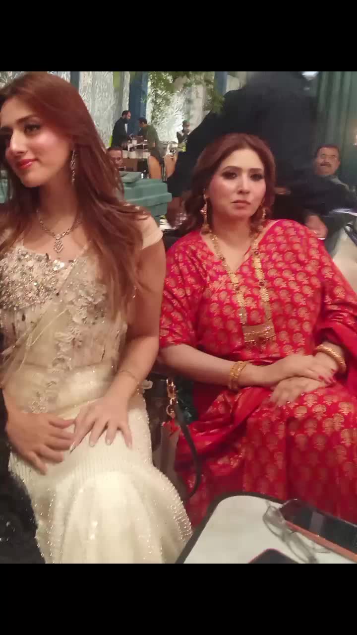 @hoorainqaiser
