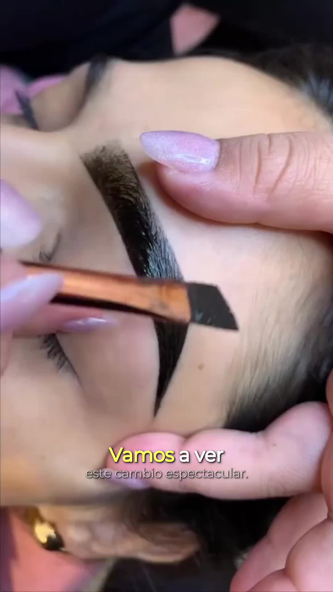 @Miradas de cejas perfectas ❤️