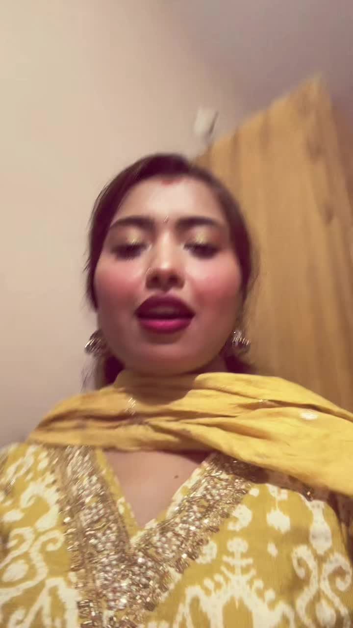 @Anjali 🖤