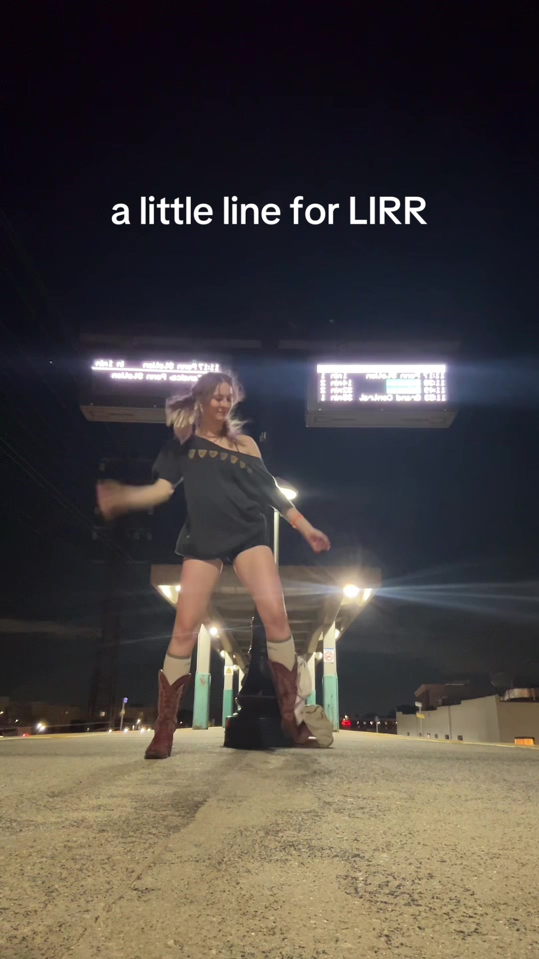 @laineydotbainey