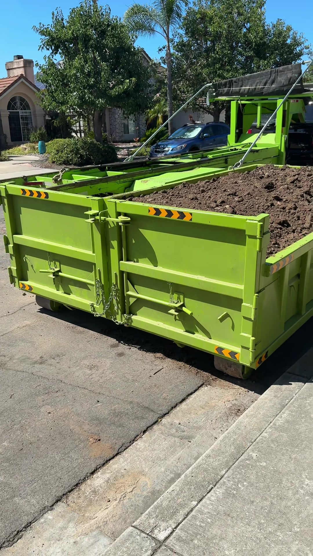 @Jio Dumpster Rental Inc.