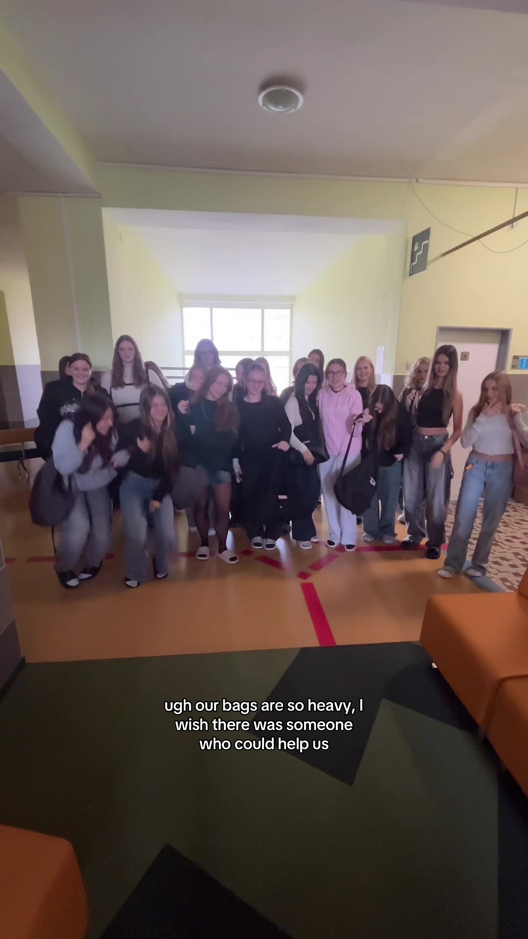 @𝒌𝒊𝒌𝒖𝒔