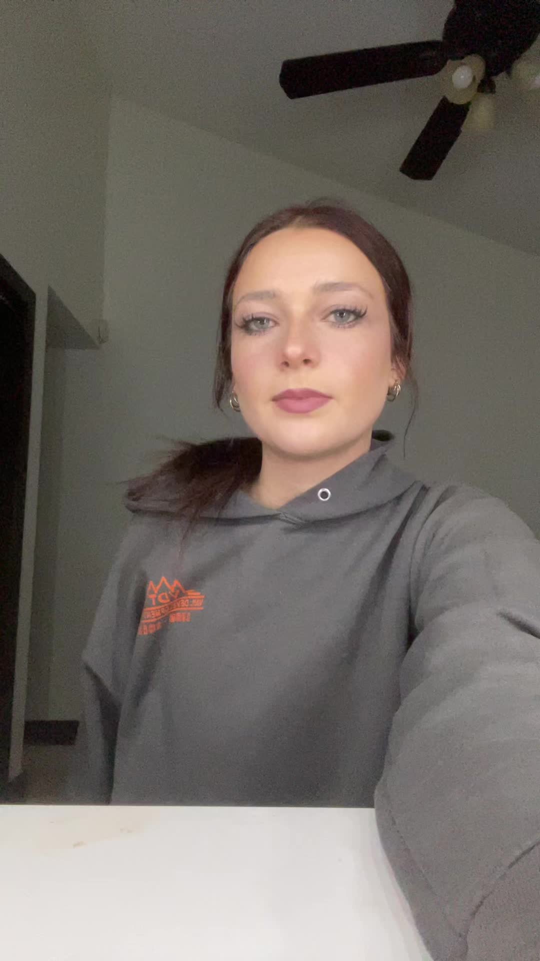 @user567894567786