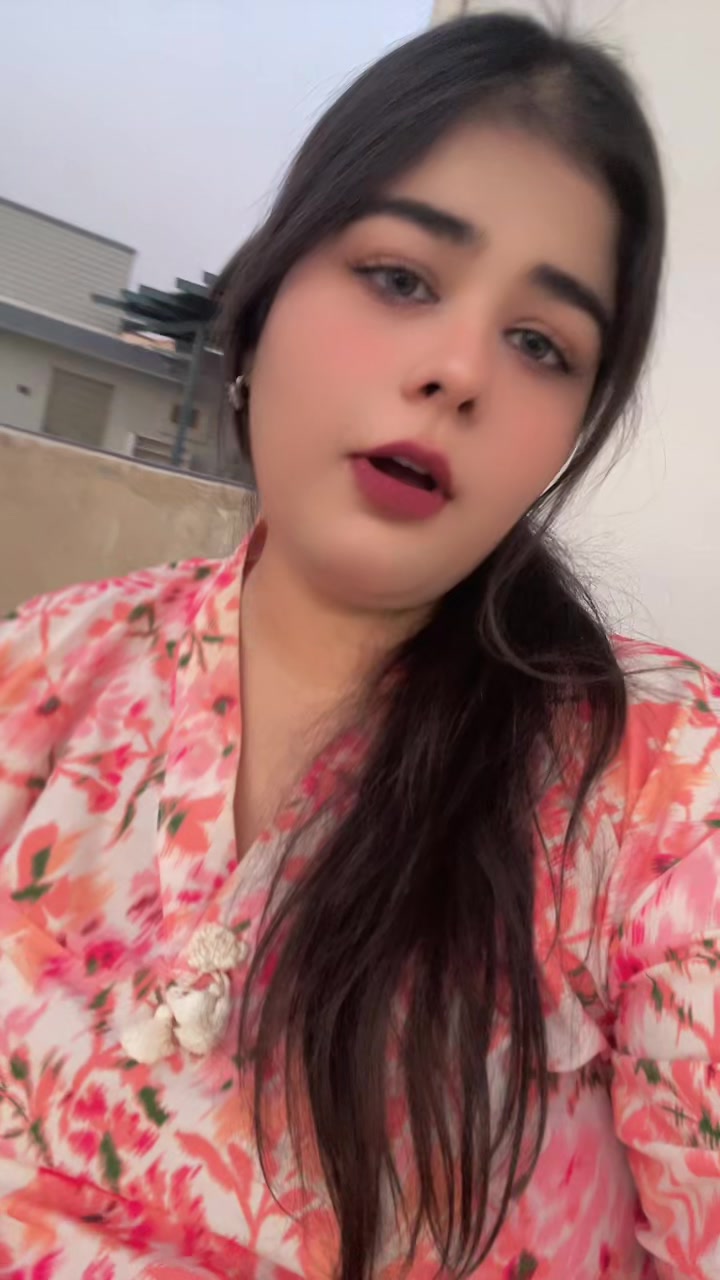 @Kanza_siddiqui