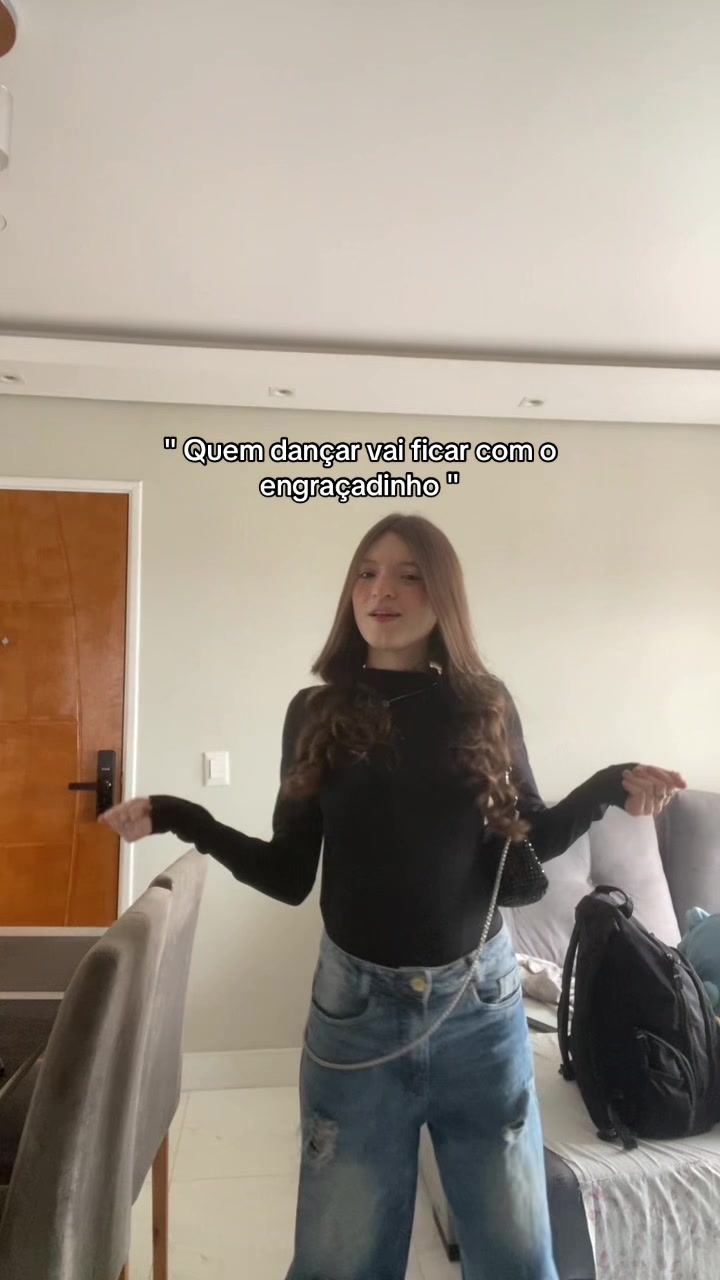 @Fernandacontee