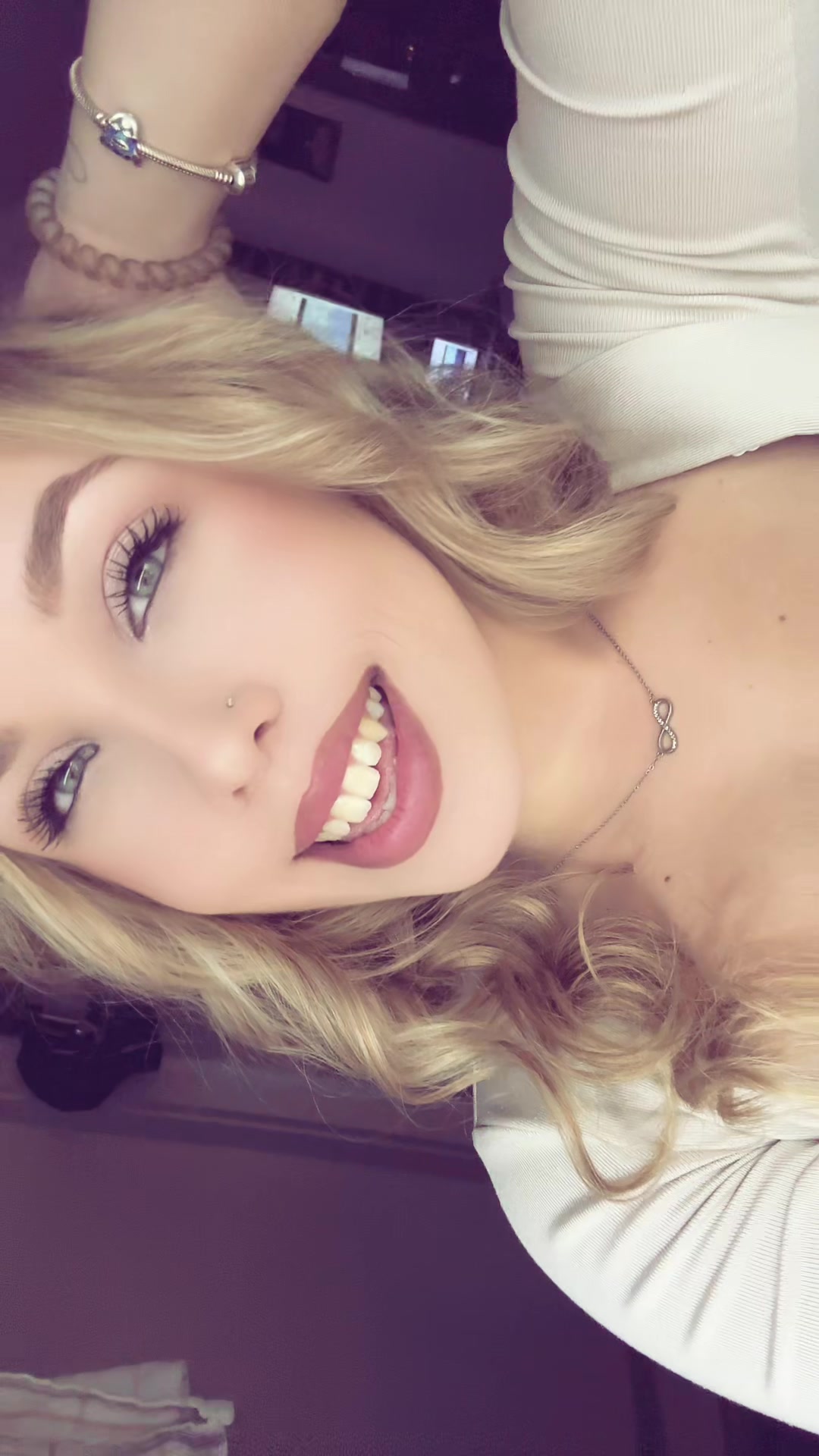 @💋