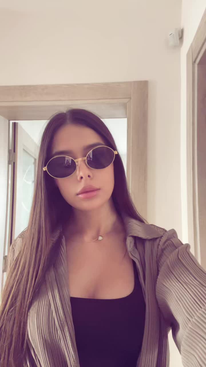 @elyyyjeee