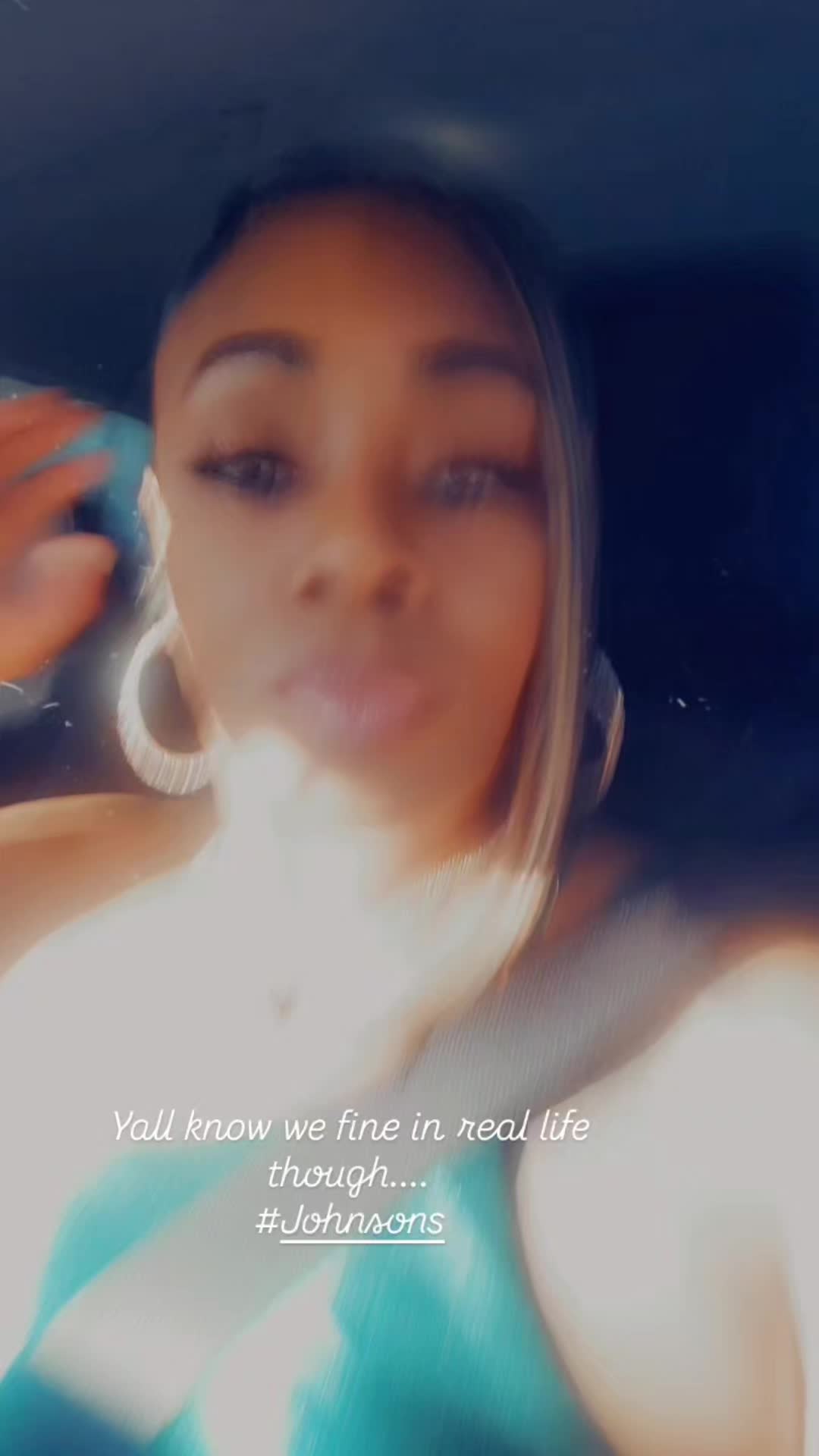 @divinedivacouture