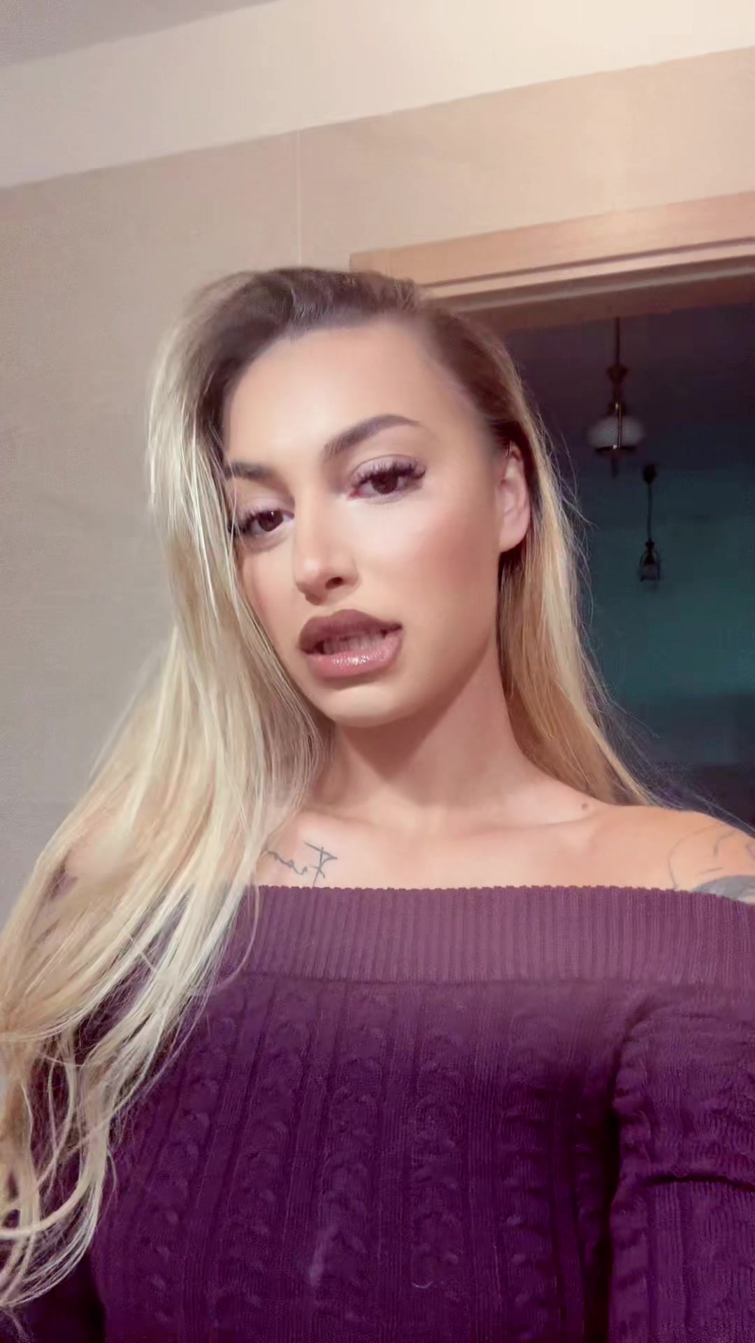 @alexamihaelafrk