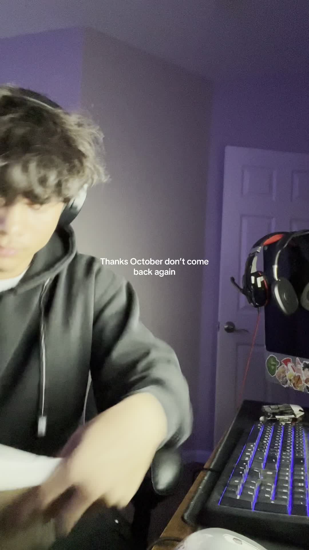 @Cam🕺