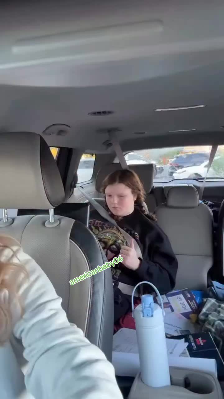 @𝐑 𝐎 𝐒 𝐄&bull;._.&bull;🇺🇸