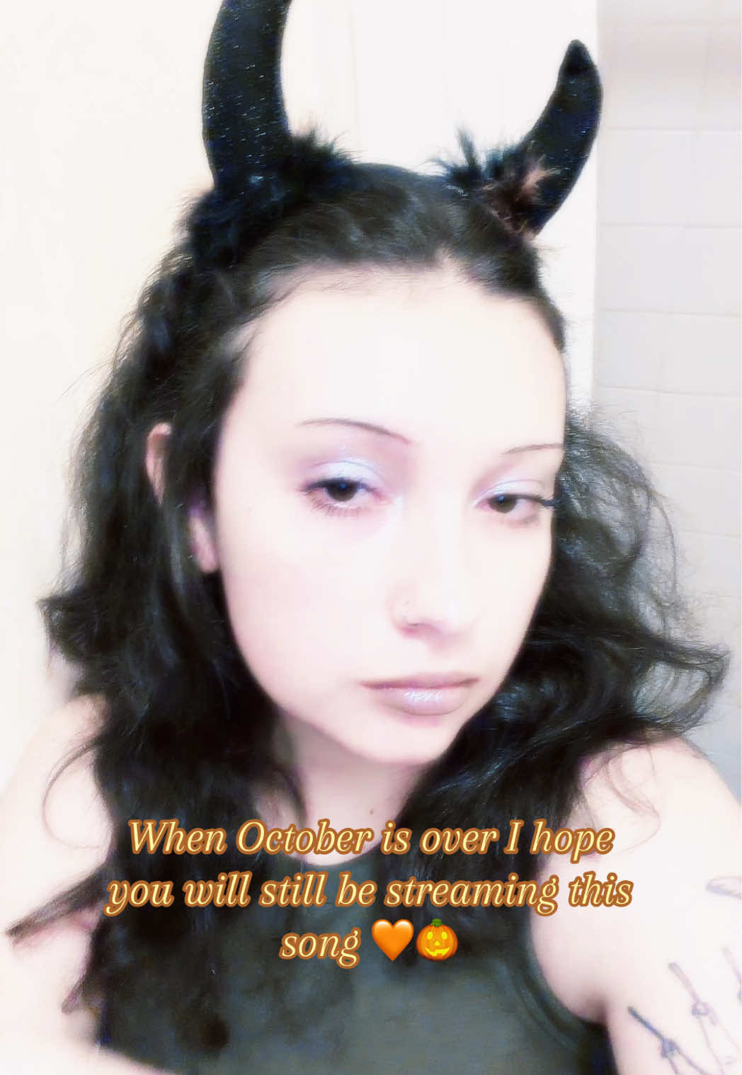 @F I L T H Y W I T C H