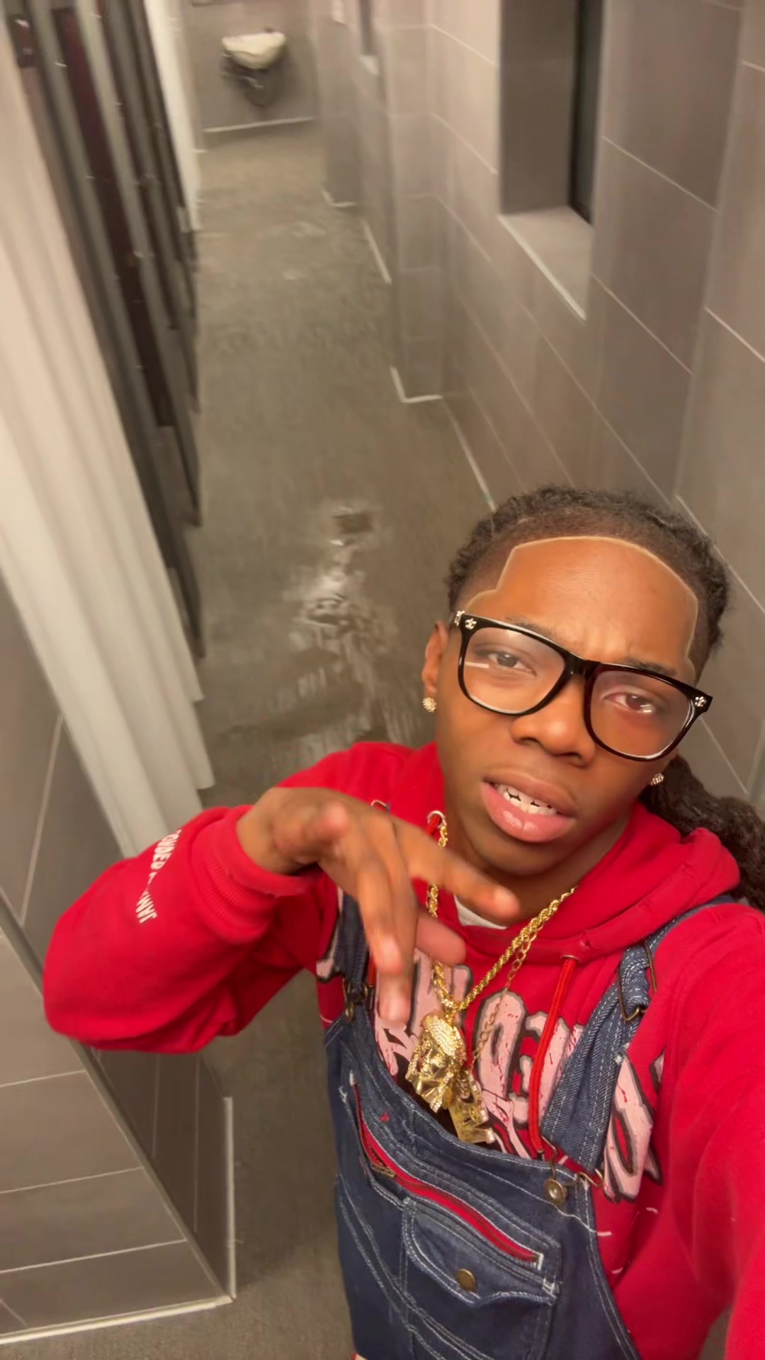 @StanTheMan ❤️&zwj;🔥🎸