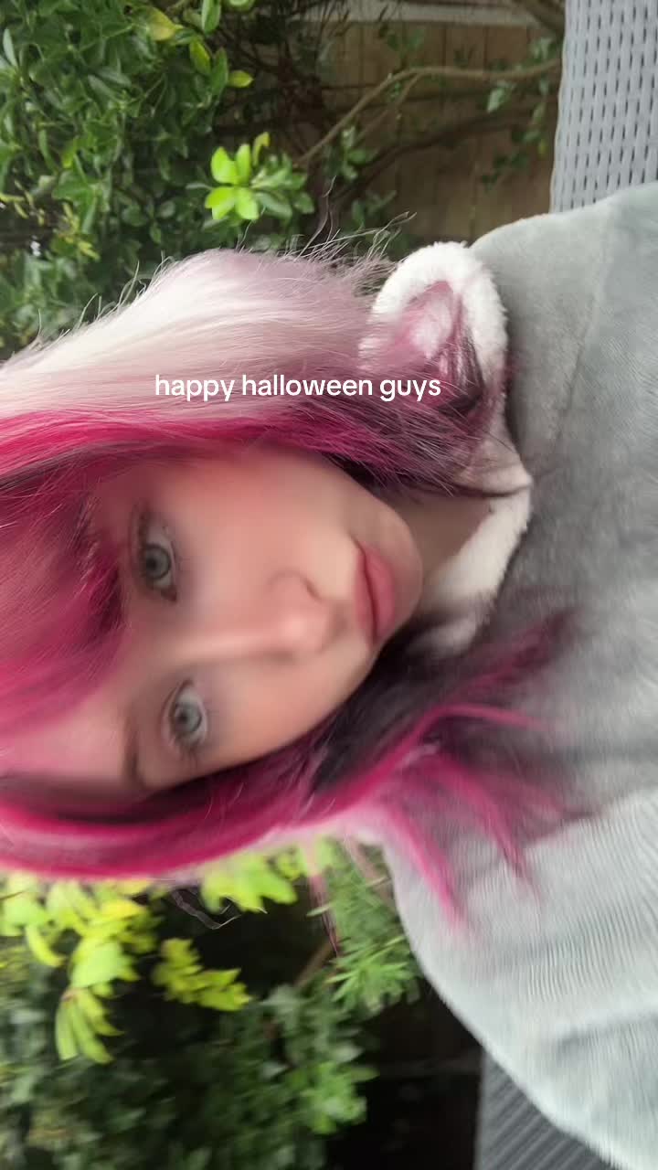 @𝓬𝓮𝓬𝓮♡︎