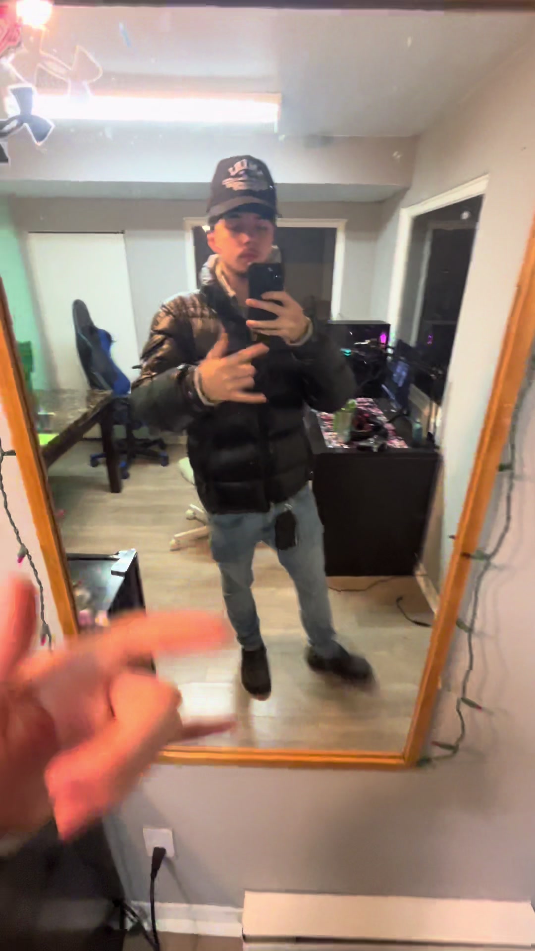 @💸
