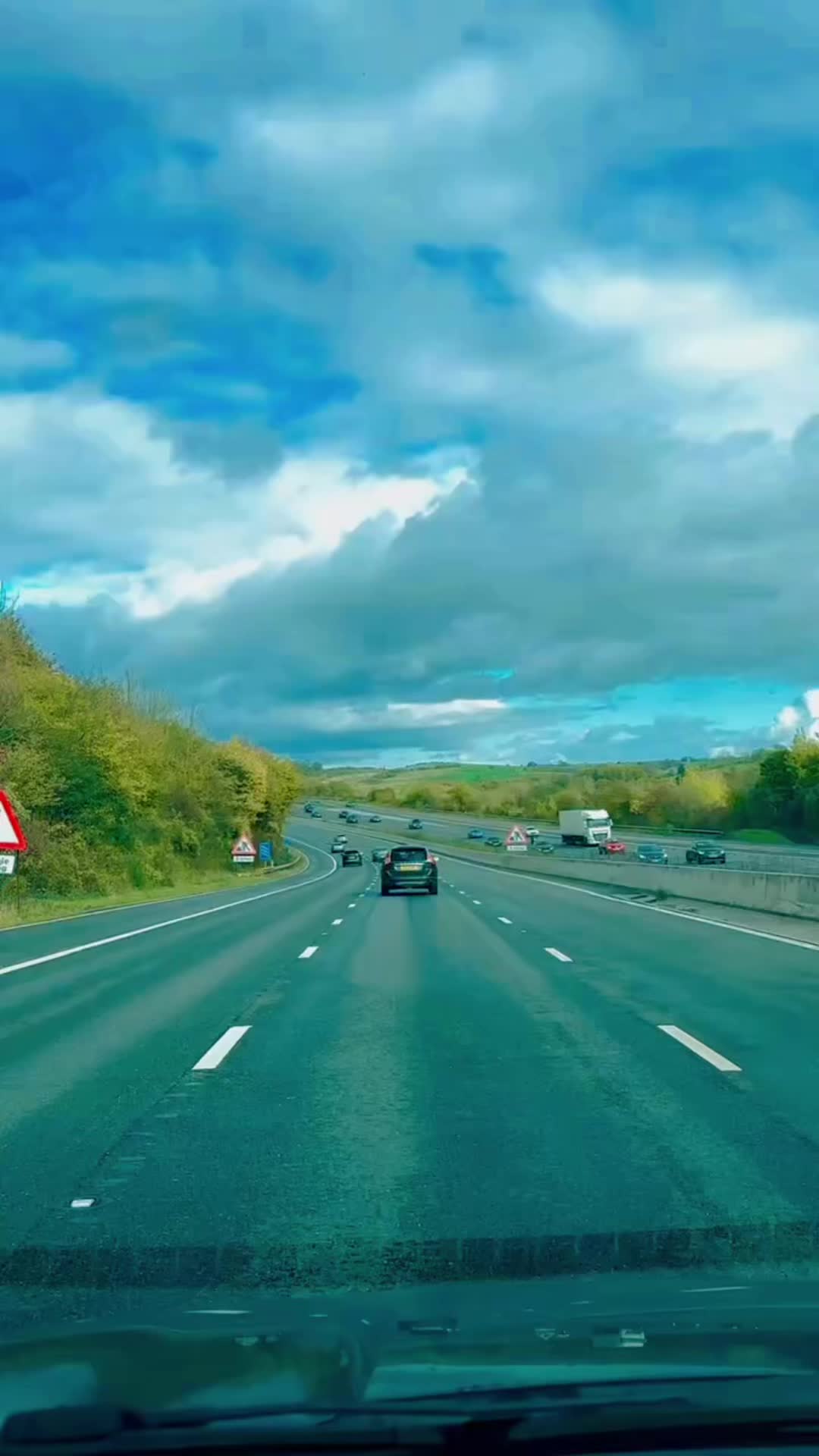 @𝗺𝗲𝗹𝗮𝘅