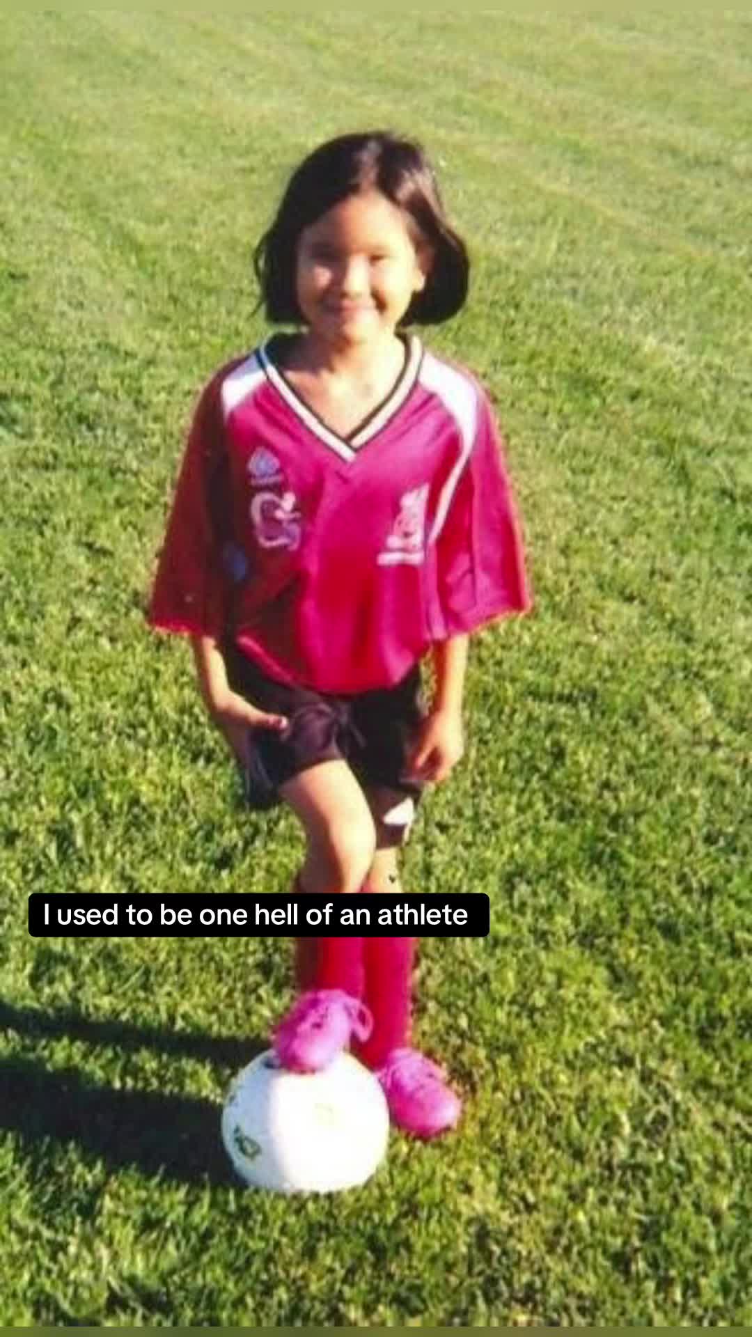 @annieneevee