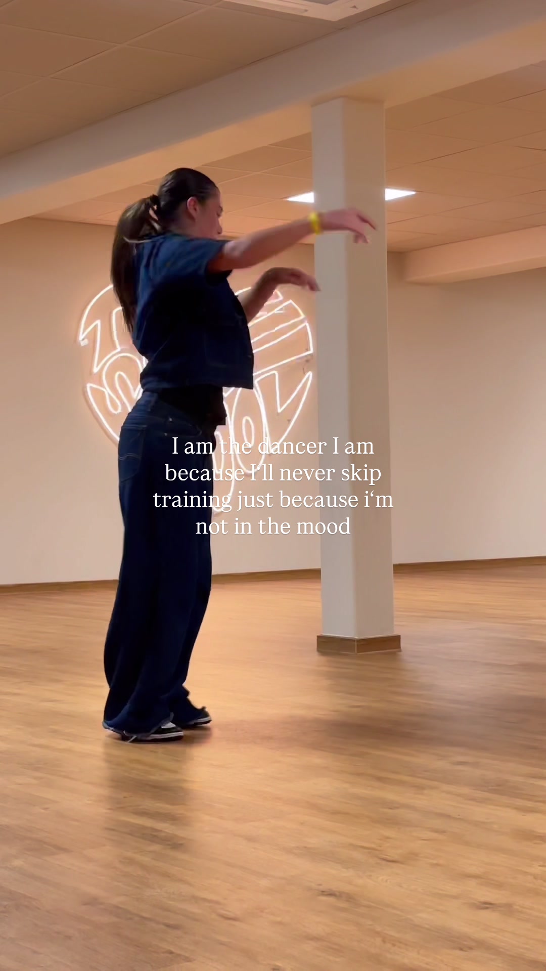 @a l e