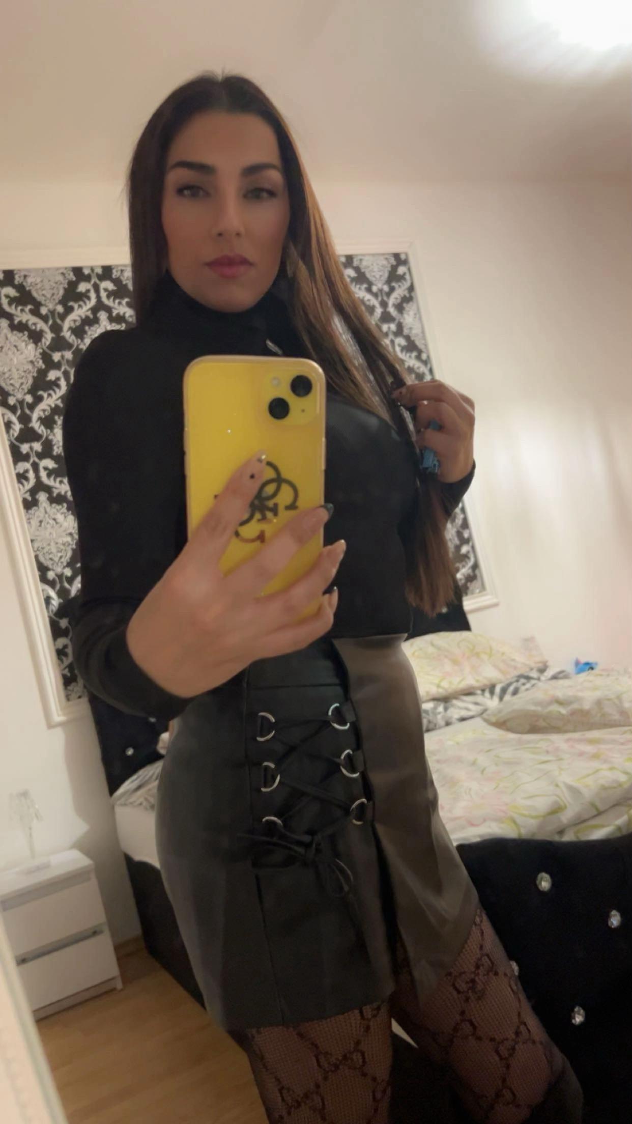 @Simona Herakova 9999