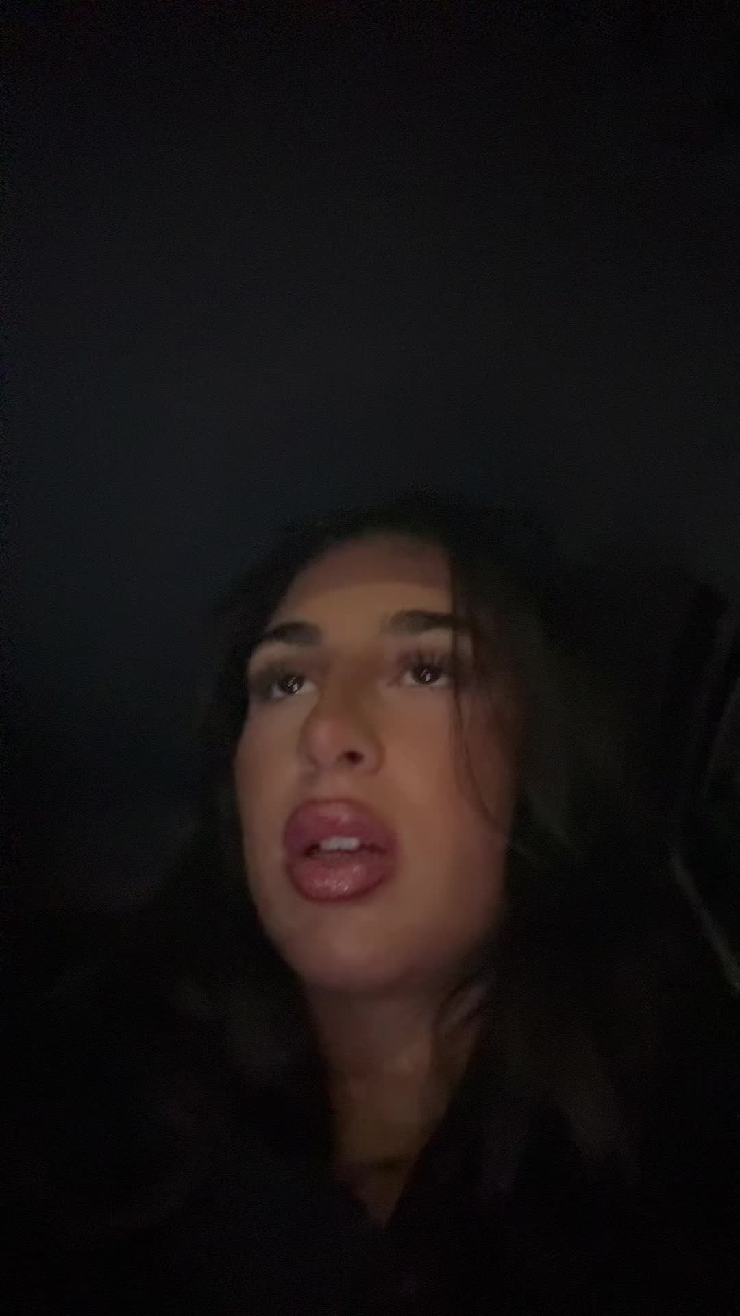 @𝑅𝑜𝑠𝑎 🇮🇹