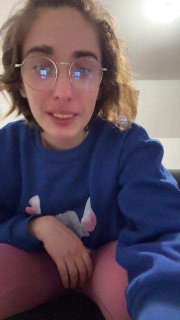 @anais