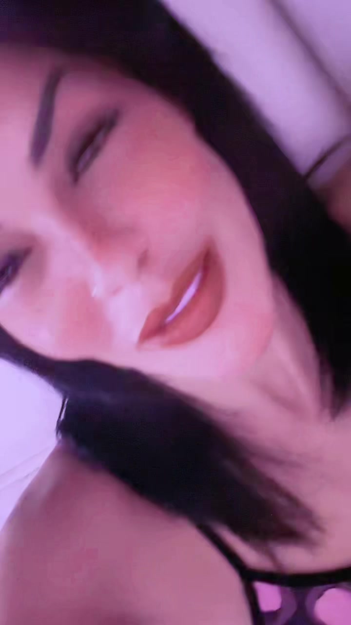 @Linda Fern&aacute;ndez  🪬
