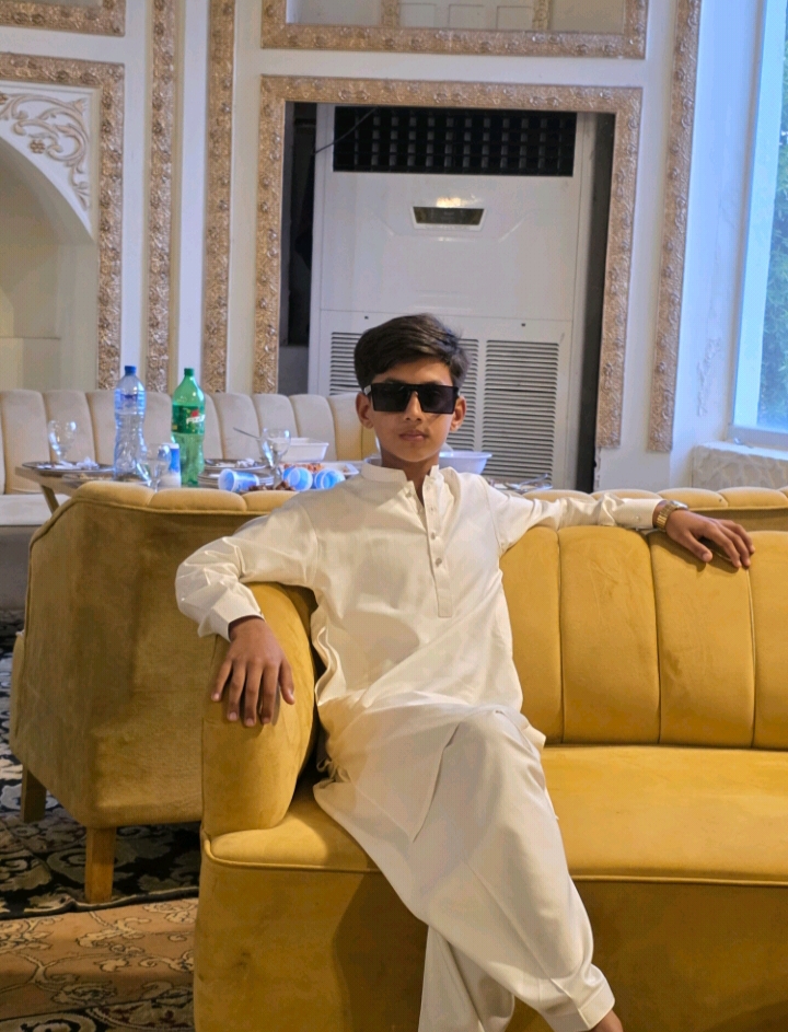 @𝘊𝘩-𝘜𝘴م𝘢𝘯-𝘒𝘢ح𝘰𝘶𝘵🥂💸