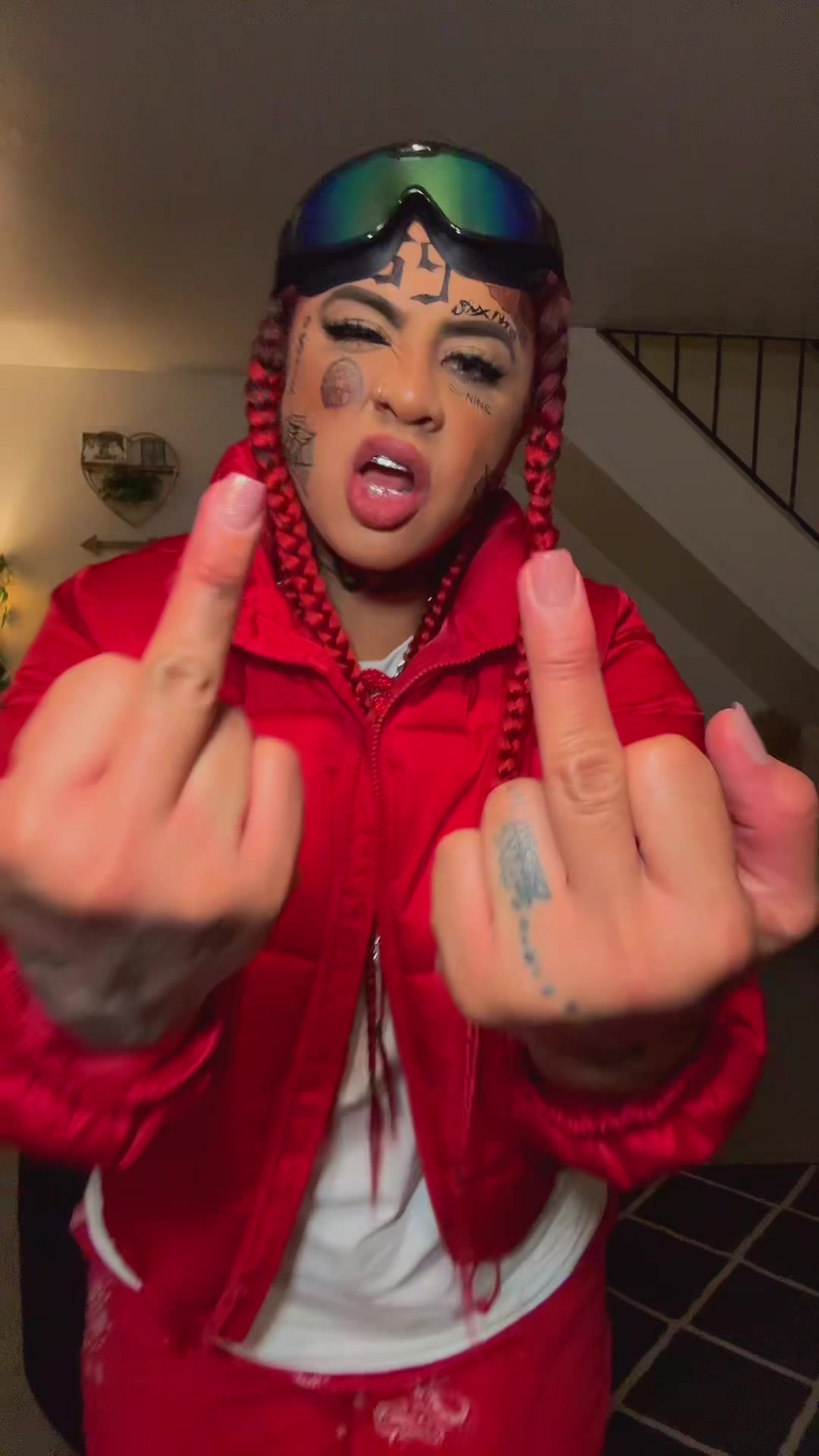 @kissesdagreat