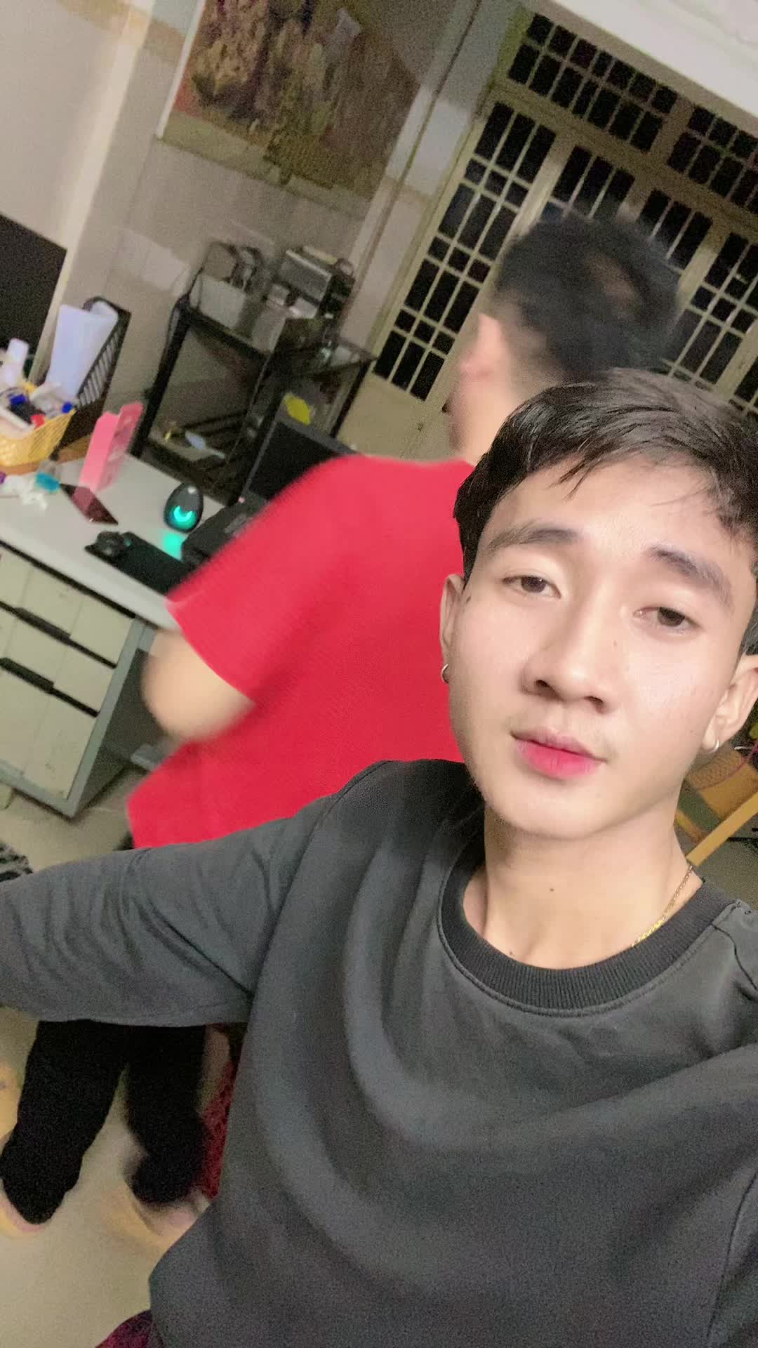 @ហួត ហួត៚✨💞🏳️&zwj;🌈