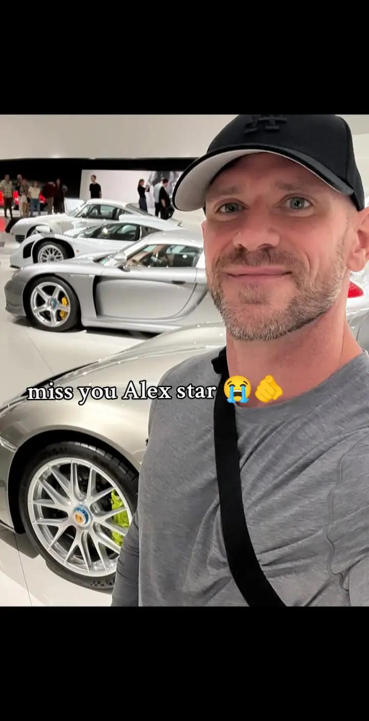 @Alex star Jones since 🇦🇺