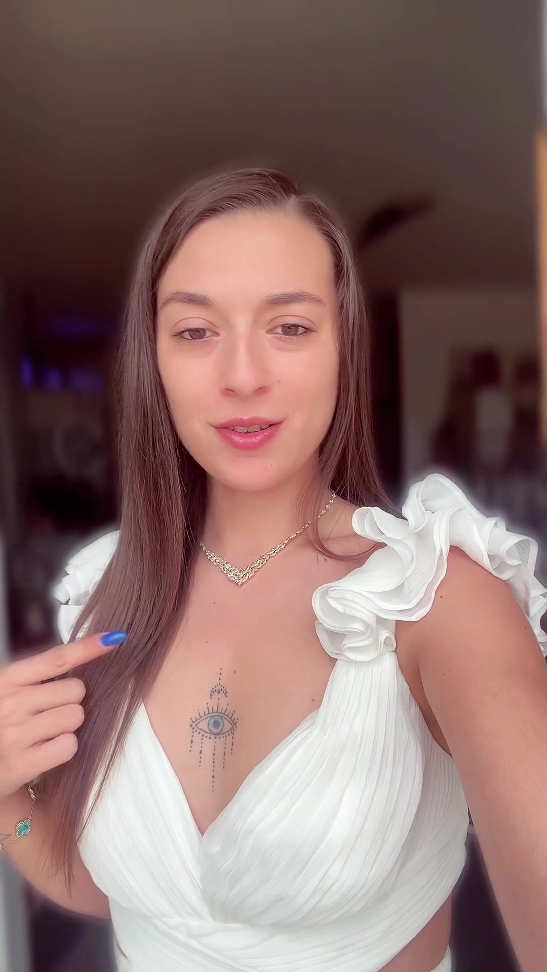 @Madame_M