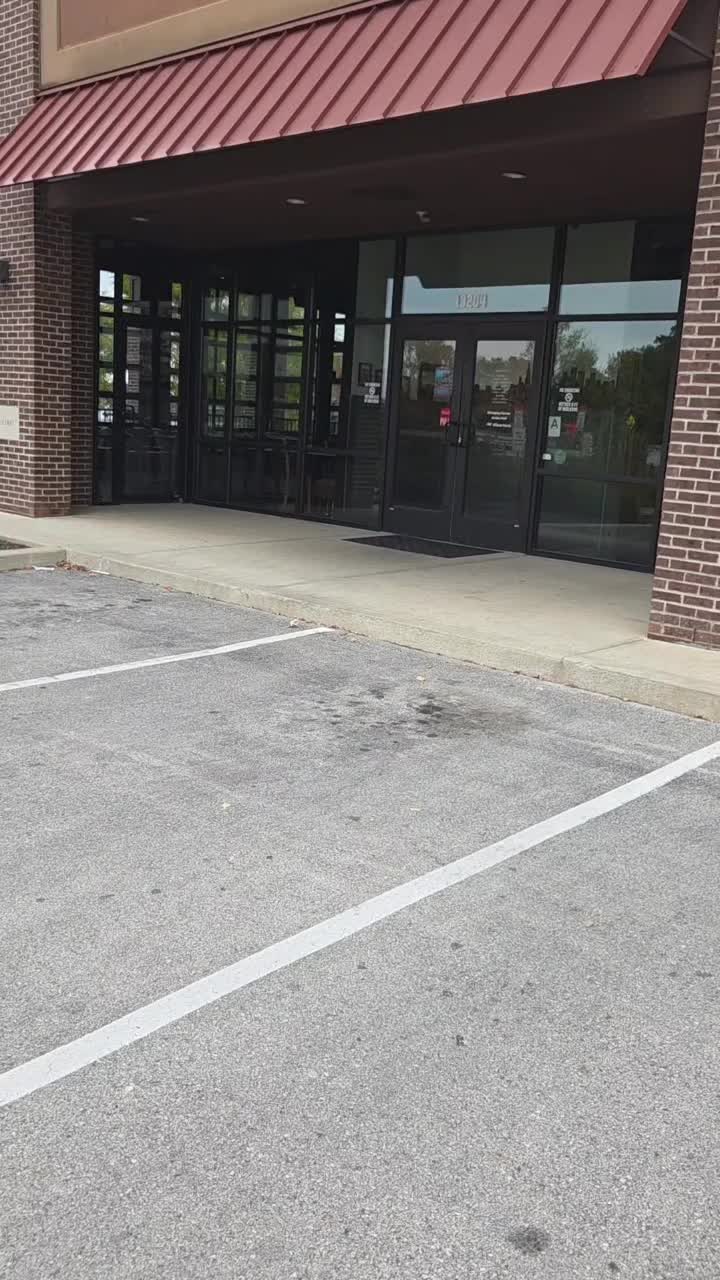 @thefoodconquer