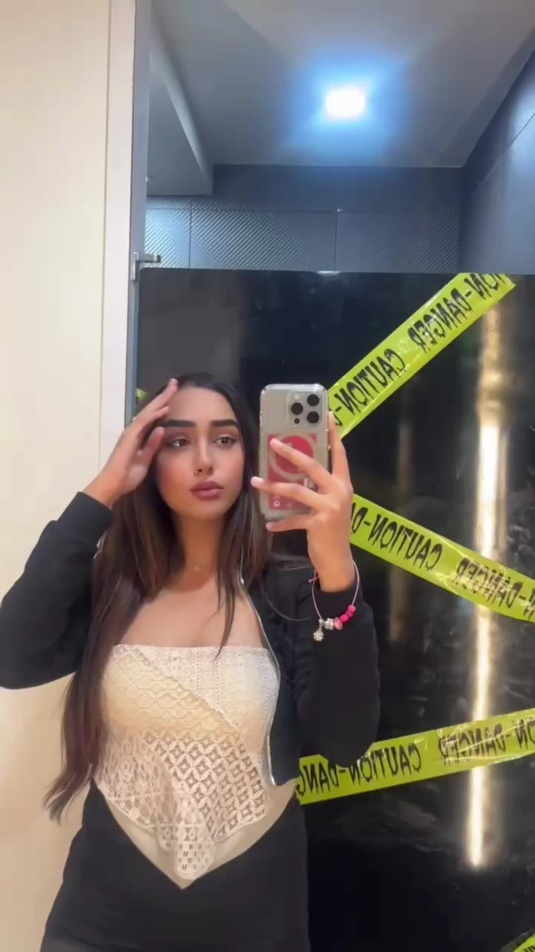 @Noor Sandhu