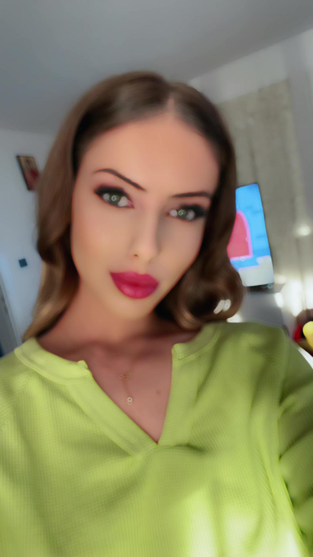 @elarisa02