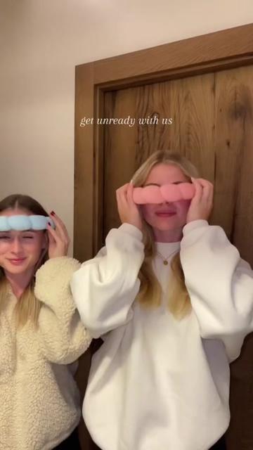 @tinaMiller98