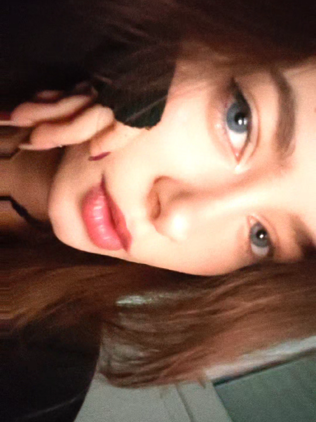 @N I N A 👁️&zwj;🗨️