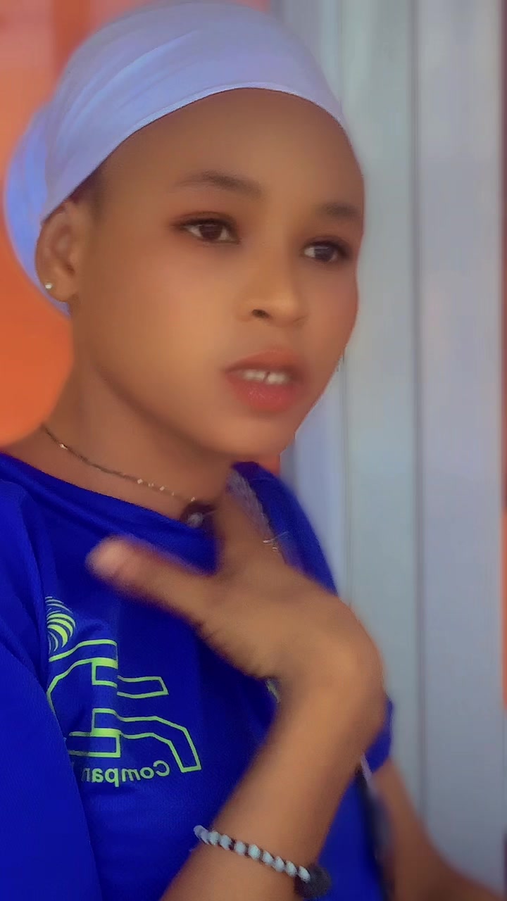 @Yaa 🦋Rhod 👩&zwj;❤️&zwj;💋&zwj;👩🥰🥰