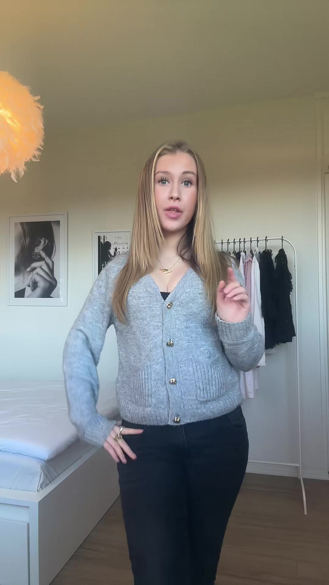 @dinrebecca1