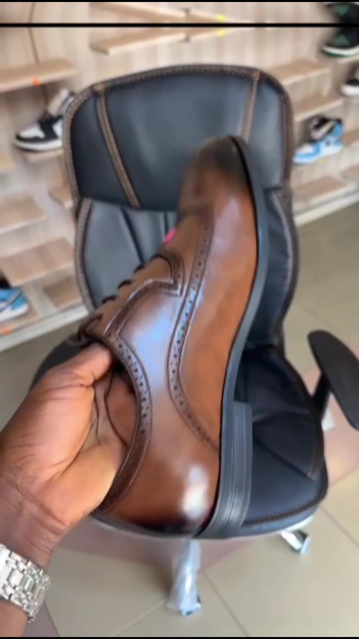 @S&S Fashion 👞