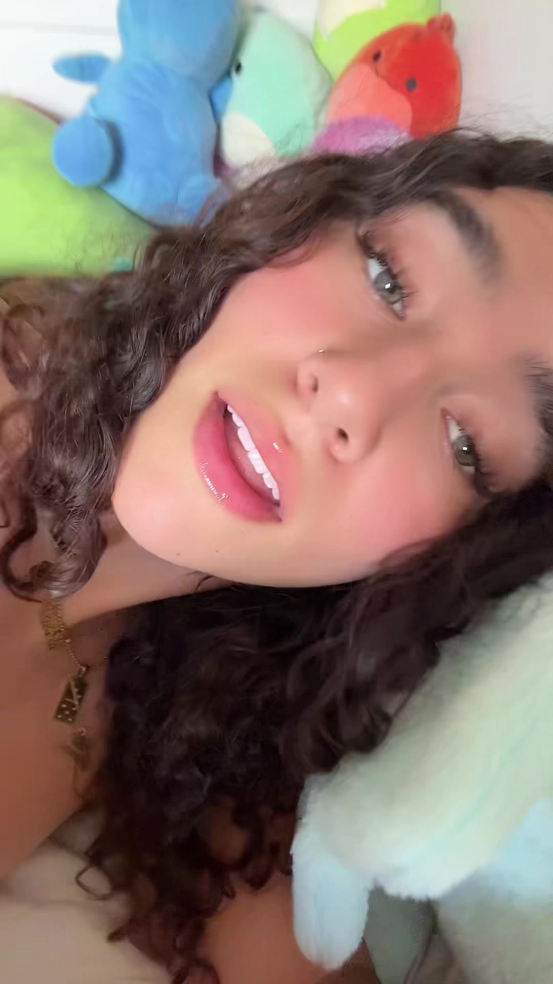@lola_nahid