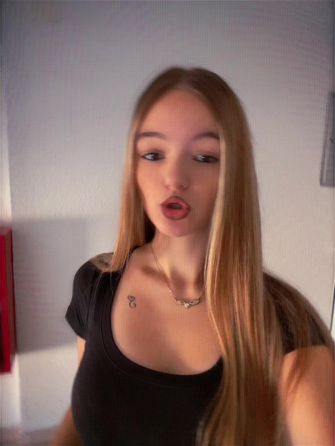 @🙃