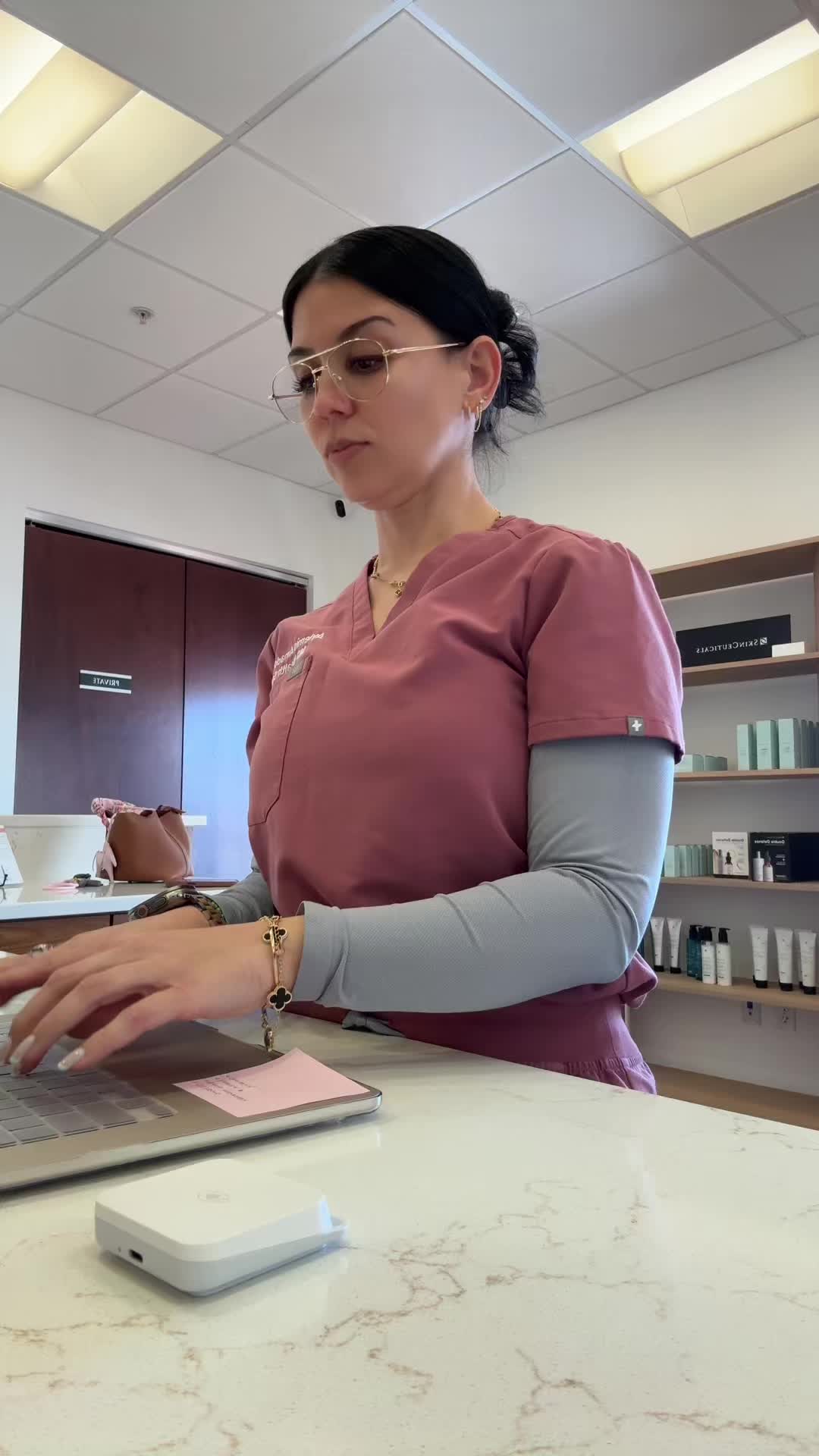@Aylemis Amador FNP, MSN, ANP