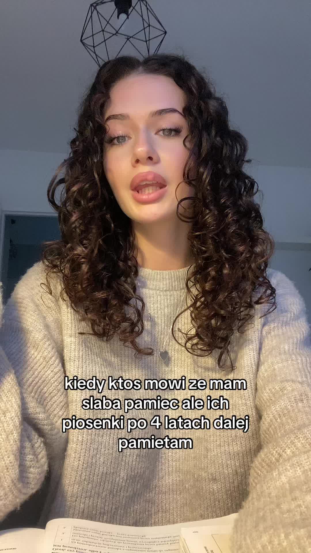 @nadia